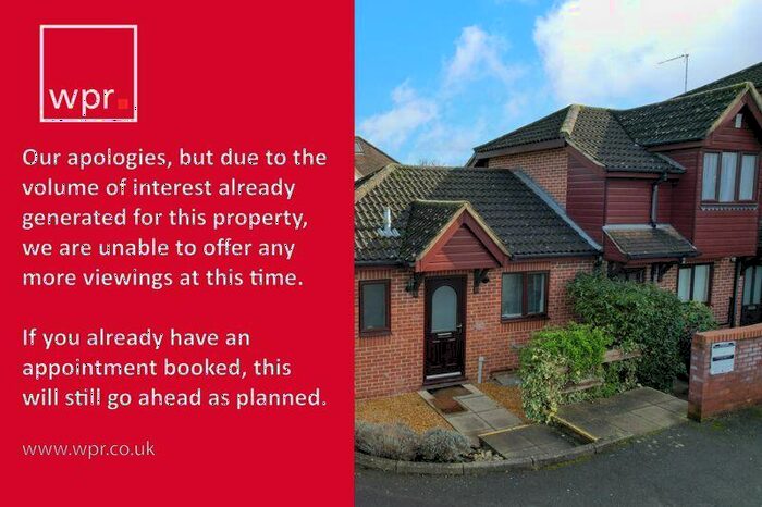 1 Bedroom Maisonette To Rent In Weydon Lane, Farnham, GU9