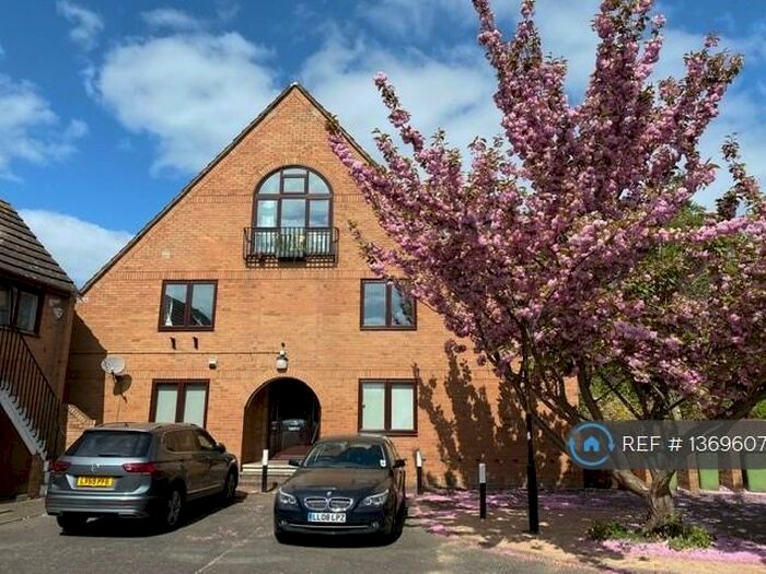 1 Bedroom Flat To Rent In Capstan Way, London, SE16