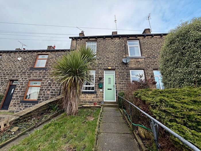 2 Bedroom Property To Rent In Lidget, Oakworth, Keighley, BD22