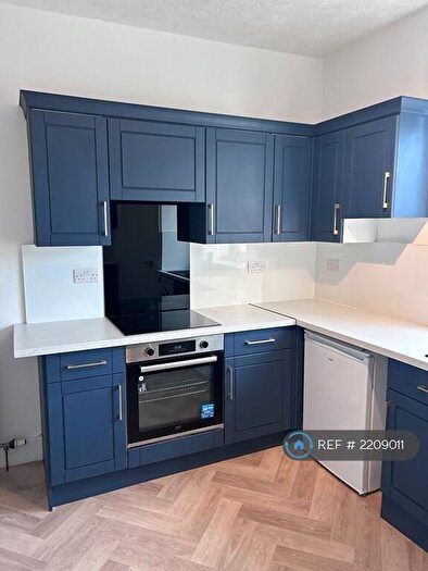 1 Bedroom Flat To Rent In Claremont Place, Aberdeen, AB10