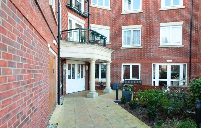 1 Bedroom Retirement Property For Sale In High Street, Orpington, Kent, BR6