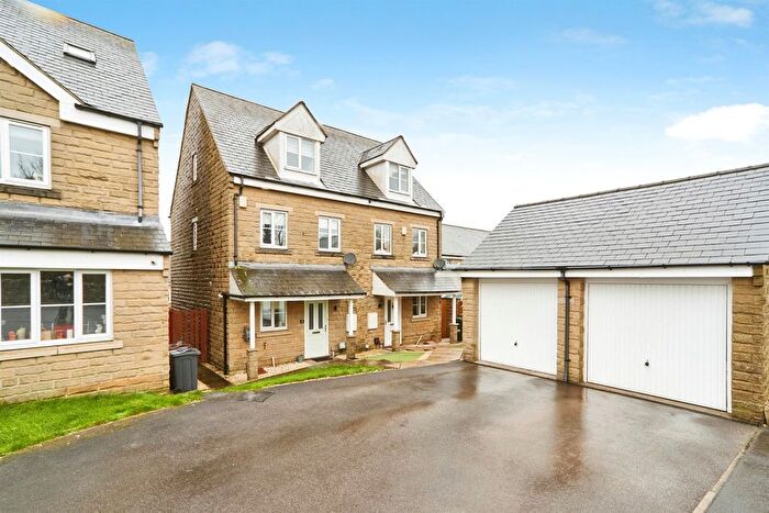 3 Bedroom Semi Detached House For Sale In Birkshead Drive, Wilsden, Bradford, BD15