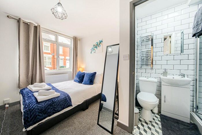 7 Bedroom Terraced House To Rent In Hen Lane, Coventry, West Midlands, CV6