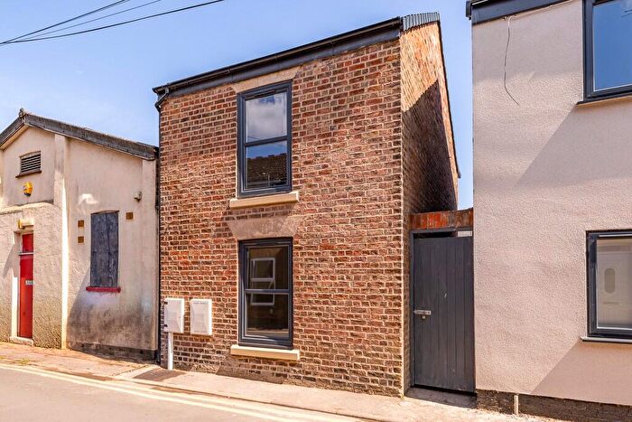 3 Bedroom Detached House For Sale In Spain Place, Boston, Lincolnshire, PE21