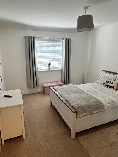 1 Bedroom Flat For Sale In Holdstock Road, Tenterden, Kent, TN30