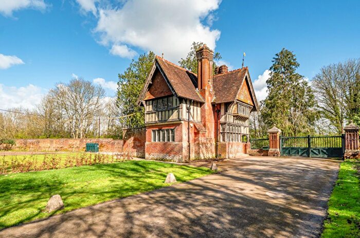 3 Bedroom Detached House To Rent In Broadlands Park, Romsey, Hampshire, SO51