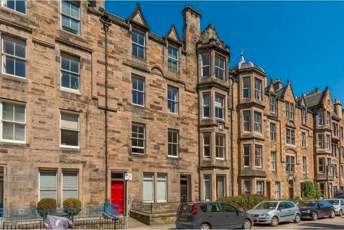 4 Bedroom Flat To Rent In Roseneath Terrace, Edinburgh, EH9