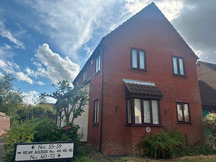 3 Bedroom House To Rent In Chatsfield, Peterborough, PE4