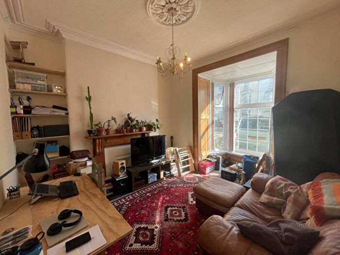 1 Bedroom Apartment To Rent In Headland Park Flat, PL4