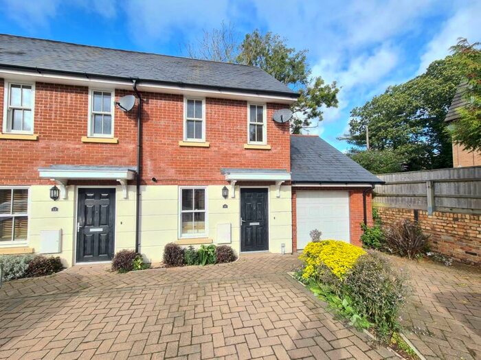 2 Bedroom House To Rent In Chalice Close, Lower Parkstone, BH14