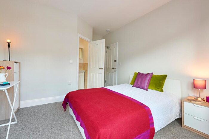 5 Bedroom House To Rent In Churchill Road, Bristol, BS4