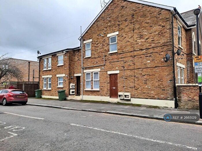 2 Bedroom Flat To Rent In George Lane, London, SE13