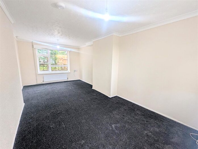 End Of Terrace House To Rent In Moffatt Way, Newcastle, ST5