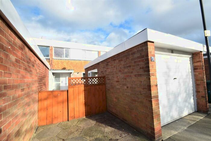 3 Bedroom Terraced House To Rent In Nevis Close, Whitley Bay, NE26