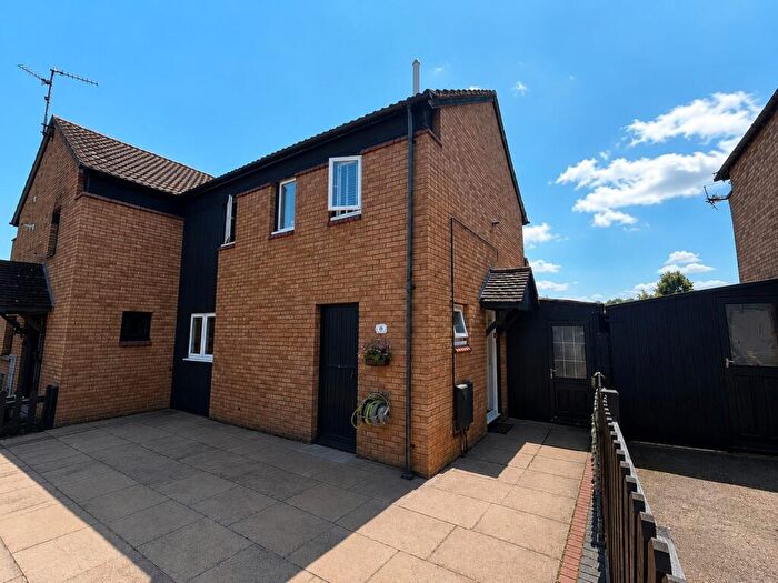 3 Bedroom Semi-Detached House For Sale In Gostwick, Orton Brimbles, Peterborough, PE2