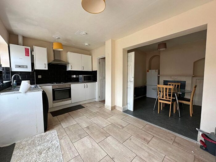 4 Bedroom Property To Rent In The Grange, Wembley, HA0