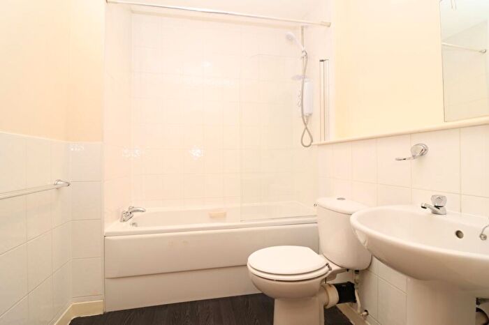 1 Bedroom Flat To Rent In The Pinnacle Bothwell Street, Glasgow, Glasgow City, G2