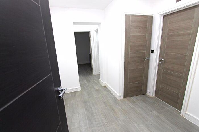 1 Bedroom Apartment To Rent In Boughton Green Road, Northampton, NN2