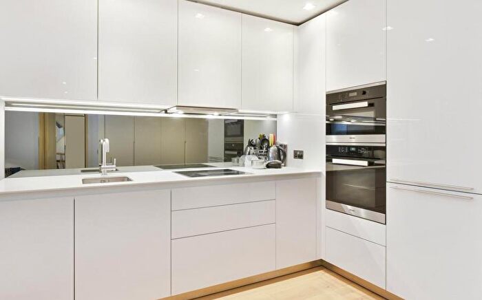 2 Bedroom Apartment To Rent In Allsop Place, Marylebone, London, NW1