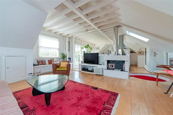 3 Bedroom Apartment For Sale In Fellows Road, London, NW3