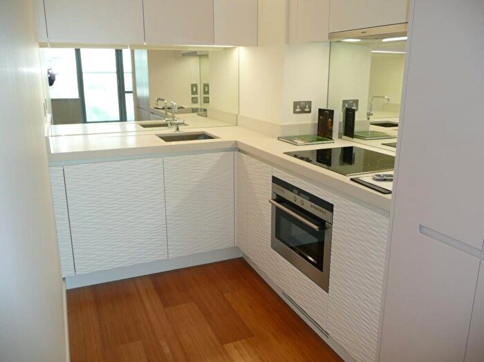 1 Bedroom Apartment To Rent In Pan Peninsula Square, London, E14