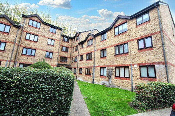 1 Bedroom Apartment To Rent In Porter Close, Grays, Essex, RM20