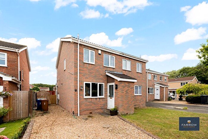 2 Bedroom Semi-Detached House For Sale In Burley Avenue, Cleethorpes, DN35