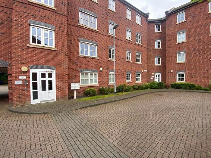 2 Bedroom Apartment For Sale In Quayside, Ellesmere Port, CH65