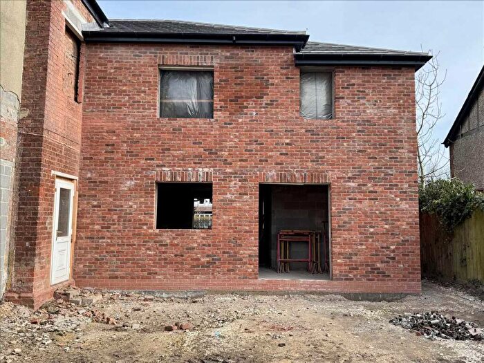 2 Bedroom Cottage For Sale In Copper Beech Court, DN33