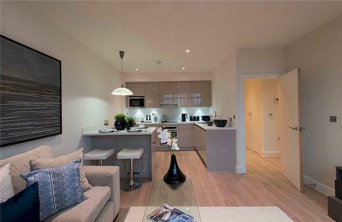 1 Bedroom Flat To Rent In Ridgmont Road, St Albans, AL1