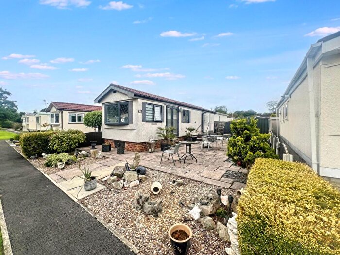 1 Bedroom Park Home For Sale In Sunnyside Caravan Park, Garstang Road, Bilsborrow, Preston, PR3