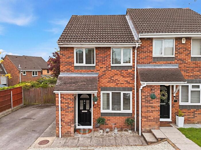 2 Bedroom Semi-Detached House For Sale In Wheatear Place, Billericay, CM11