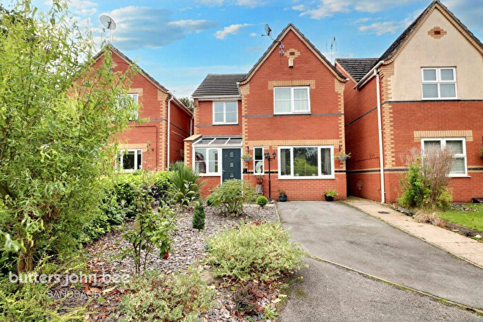 3 Bedroom Detached House For Sale In Scott Close, Sandbach, CW11