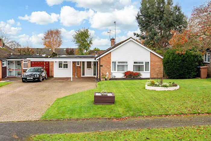 4 Bedroom Detached Bungalow For Sale In Raffin Park, Datchworth, SG3