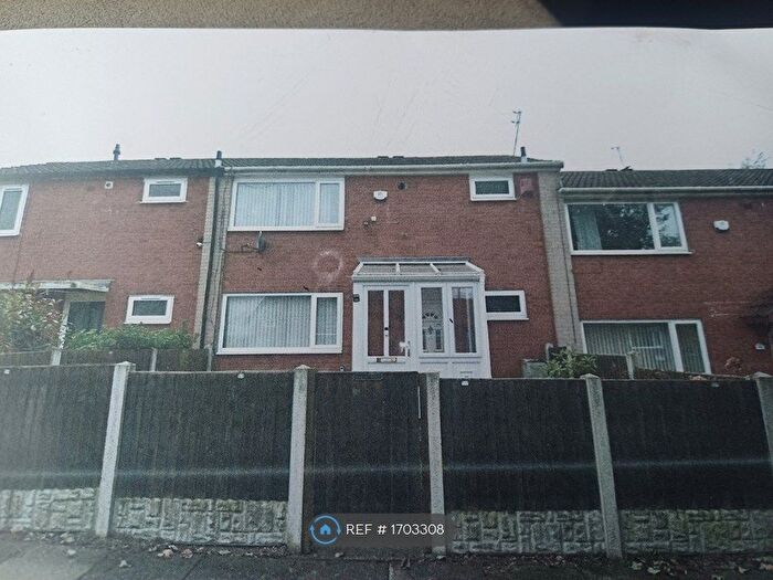 3 Bedroom Terraced House To Rent In Naburn Chase, Leeds, LS14