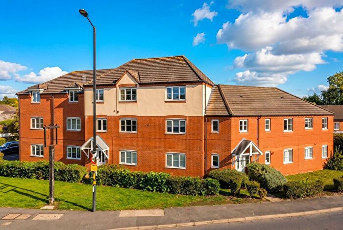 2 Bedroom Flat For Sale In Waterway Court, Yardley Wood, B14