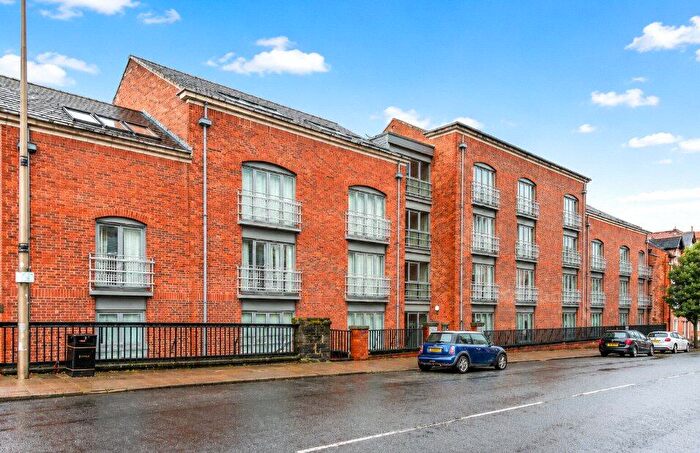 2 Bedroom Flat To Rent In City Apartments, City Road, Chester, CH1