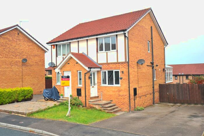 3 Bedroom Semi-Detached House To Rent In Bluebell Meadow, Harrogate, HG3