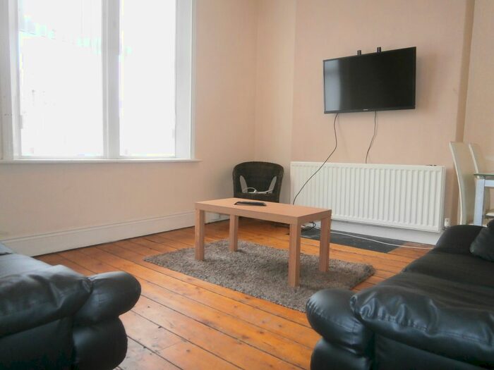 4 Bedroom Maisonette To Rent In Heaton Road, Heaton NE6