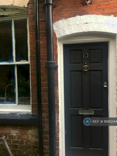 2 Bedroom Terraced House To Rent In Frankley Terrace, Birmingham, B17