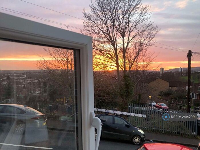 1 Bedroom Flat To Rent In Knowle Road, Bristol, BS4