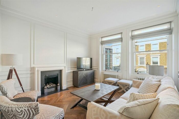 2 Bedroom Flat To Rent In Collingham Place, South Kensington, London, SW5