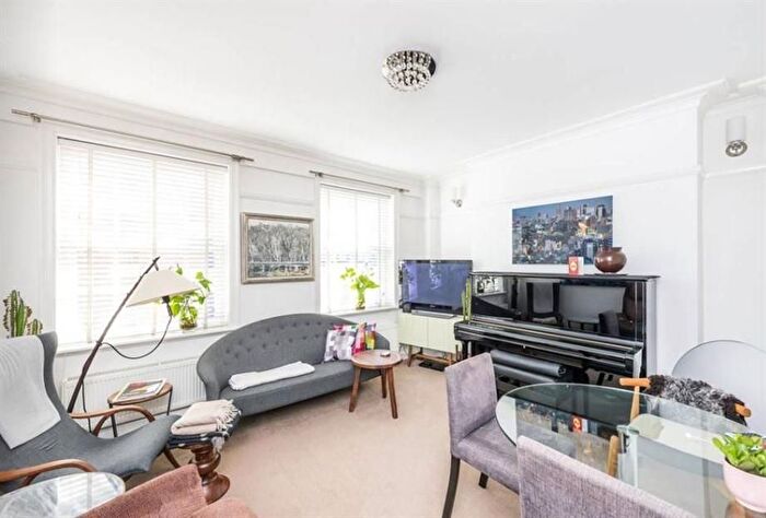 2 Bedroom Flat To Rent In Ovington Court, Brompton Road, London, SW3