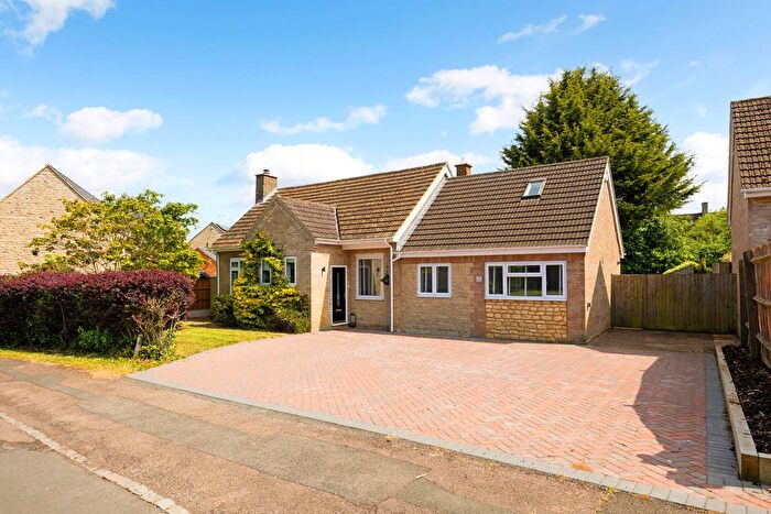 4 Bedroom Detached House For Sale In Lawyers Close, Evenley, NN13