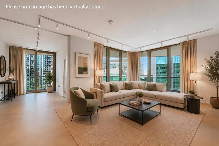3 Bedroom Apartment For Sale In Park Drive, Canary Wharf, London, E14
