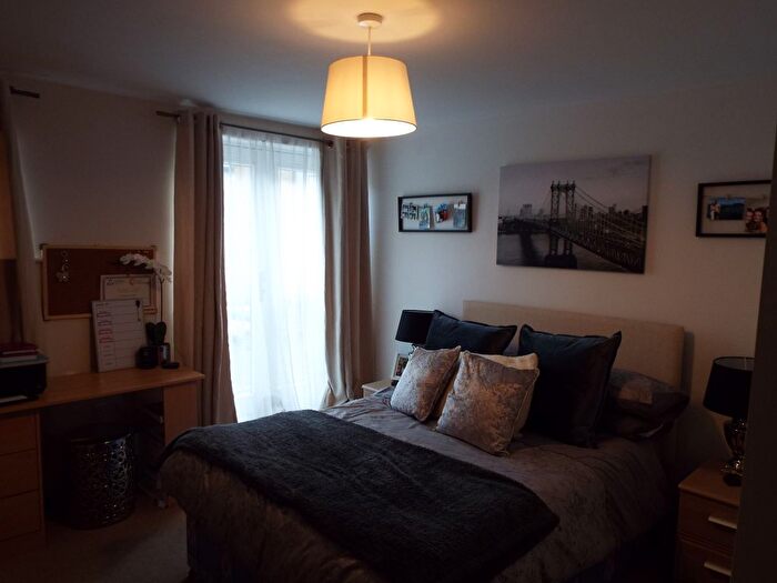 2 Bedroom Flat To Rent In Bingley Court, Canterbury, CT1