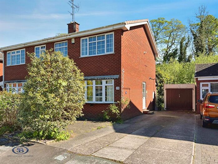 2 Bedroom Semi-Detached House For Sale In Belgrave Avenue, Congleton, CW12
