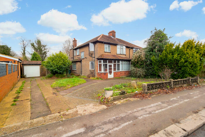 4 Bedroom Semi-Detached House To Rent In Woodcote Road, Purley, CR8