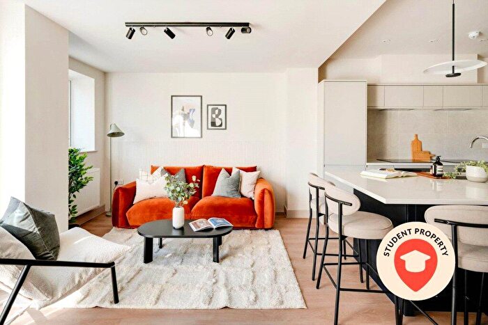 8 Bedroom Semi Detached House To Rent In Northville Road, Horfield, Bristol, Bristol, BS7