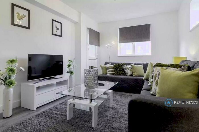 4 Bedroom Flat To Rent In Osnaburgh Street, London, NW1